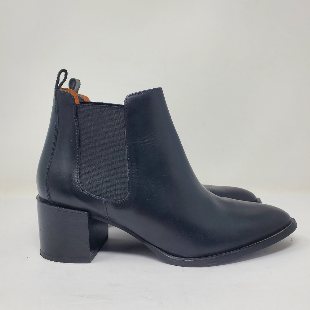 Women's Black Leather Chelsea Ankle Boots